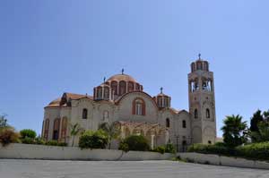 Церковь Святой Параскевы и Святой Матроны в Паралимни