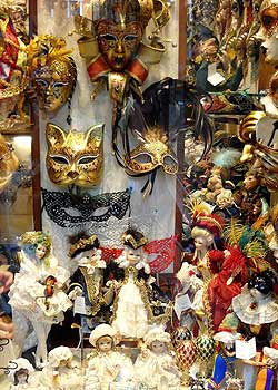Италия - маски из Венеции