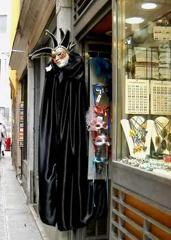 маски из Венеции